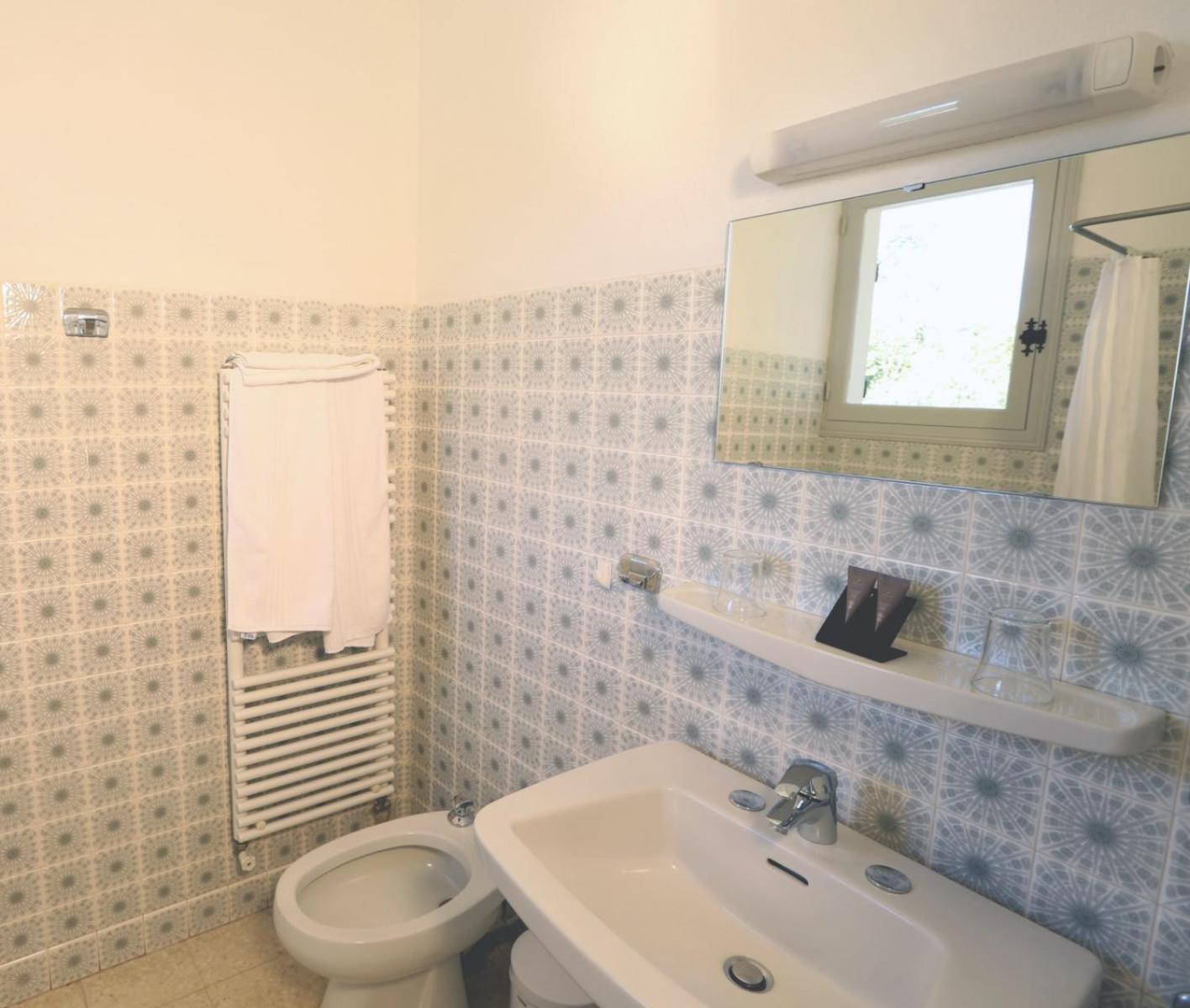 Hotel De La Plage - Hdlp Bormes-les-Mimosas Room photo